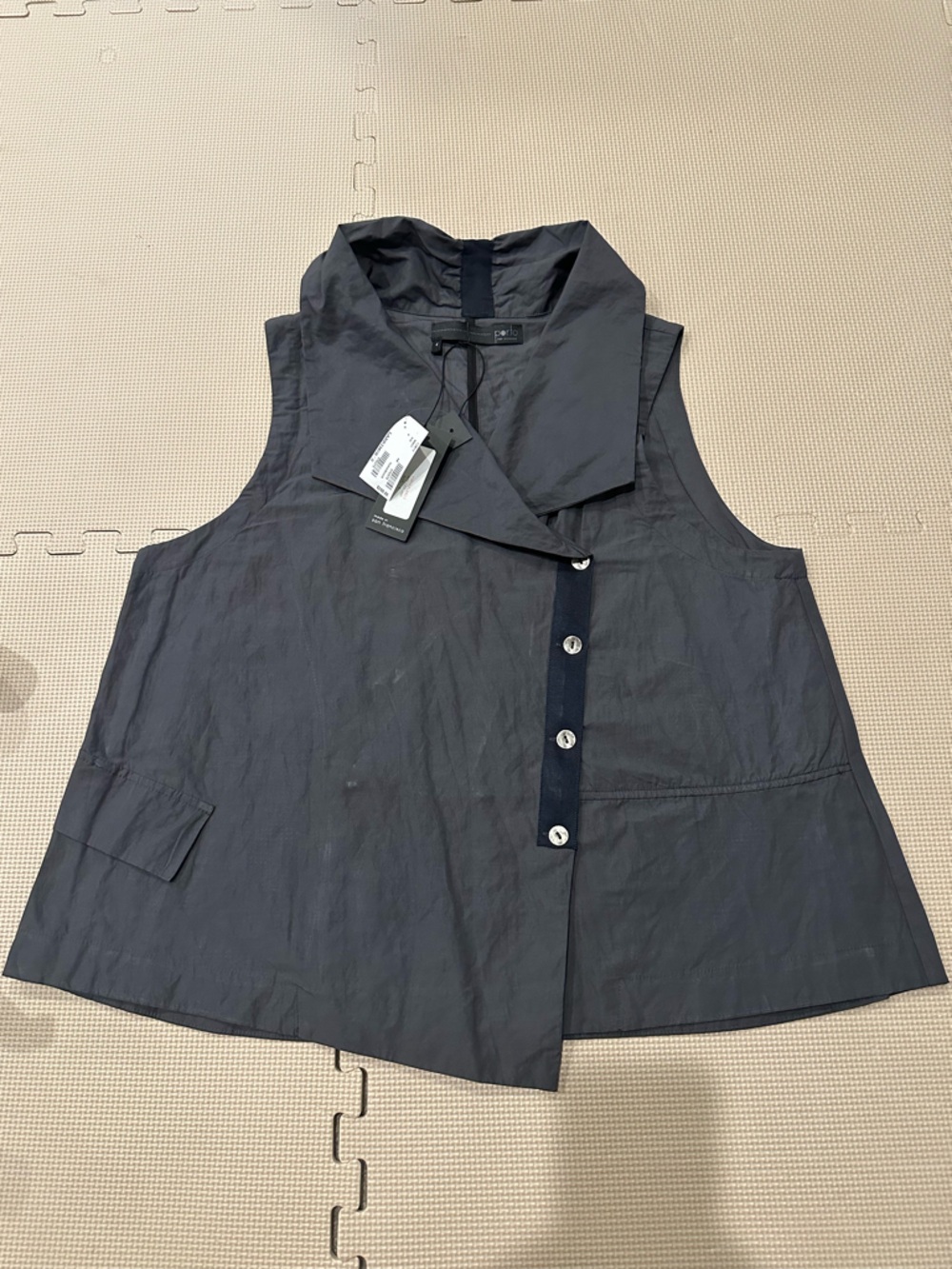 NWT Porto Arezzo Vest in Fumo - Size 4 - EU Sizing - (US XL)